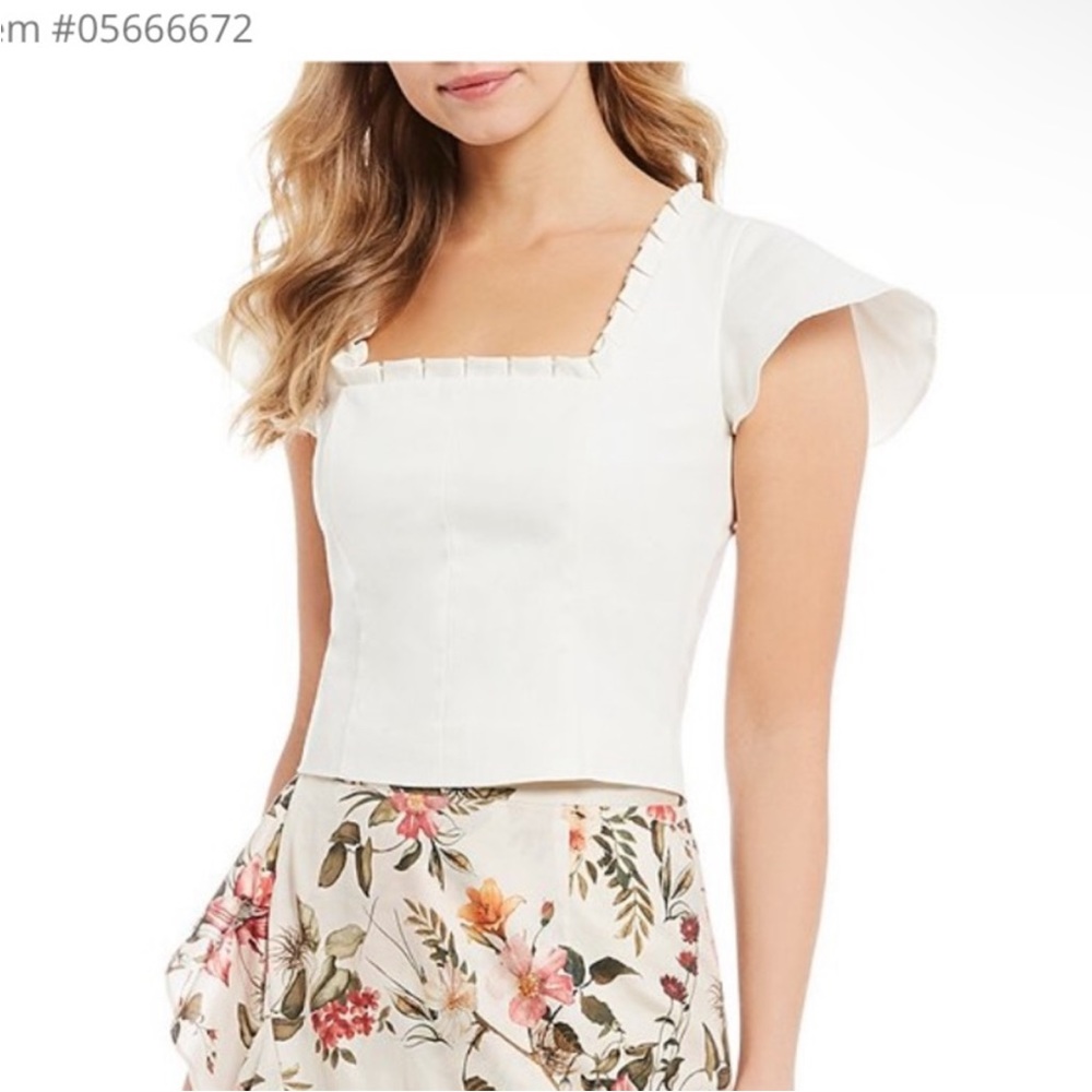 Like new cream Antonio Melani blouse